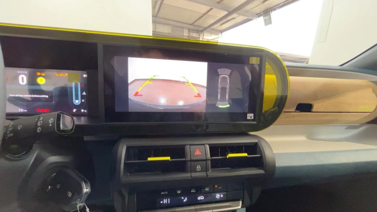 Fiat Grande Panda 1.2 hybrid La Prima 110cv edct (12)