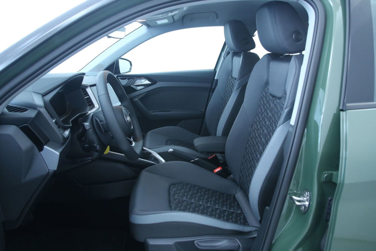 Audi A1 Sportback 30 TFSI S tronic S line edition (7)
