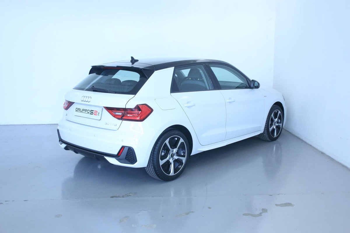 Audi A1 Sportback 30 TFSI S tronic S line edition (4)