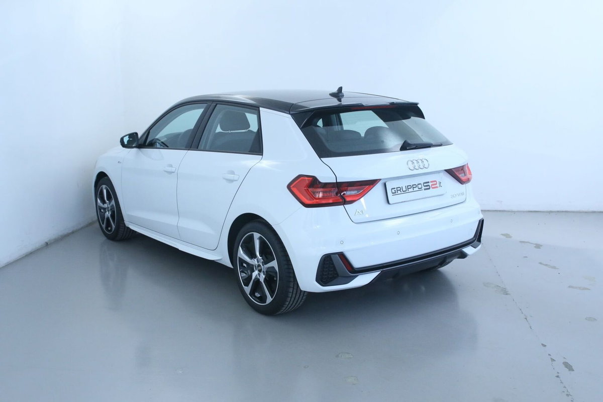 Audi A1 Sportback 30 TFSI S tronic S line edition (6)