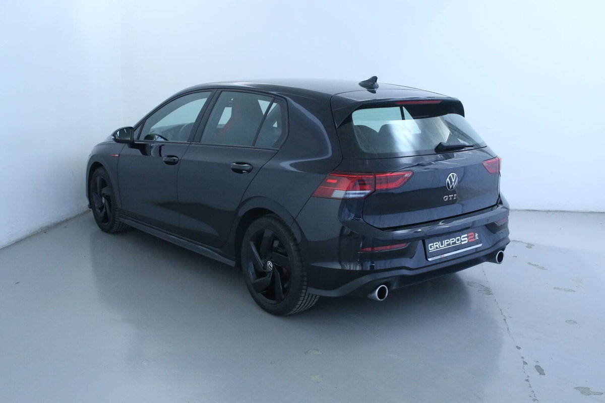 Volkswagen Golf 2.0 TSI GTI DSG (6)