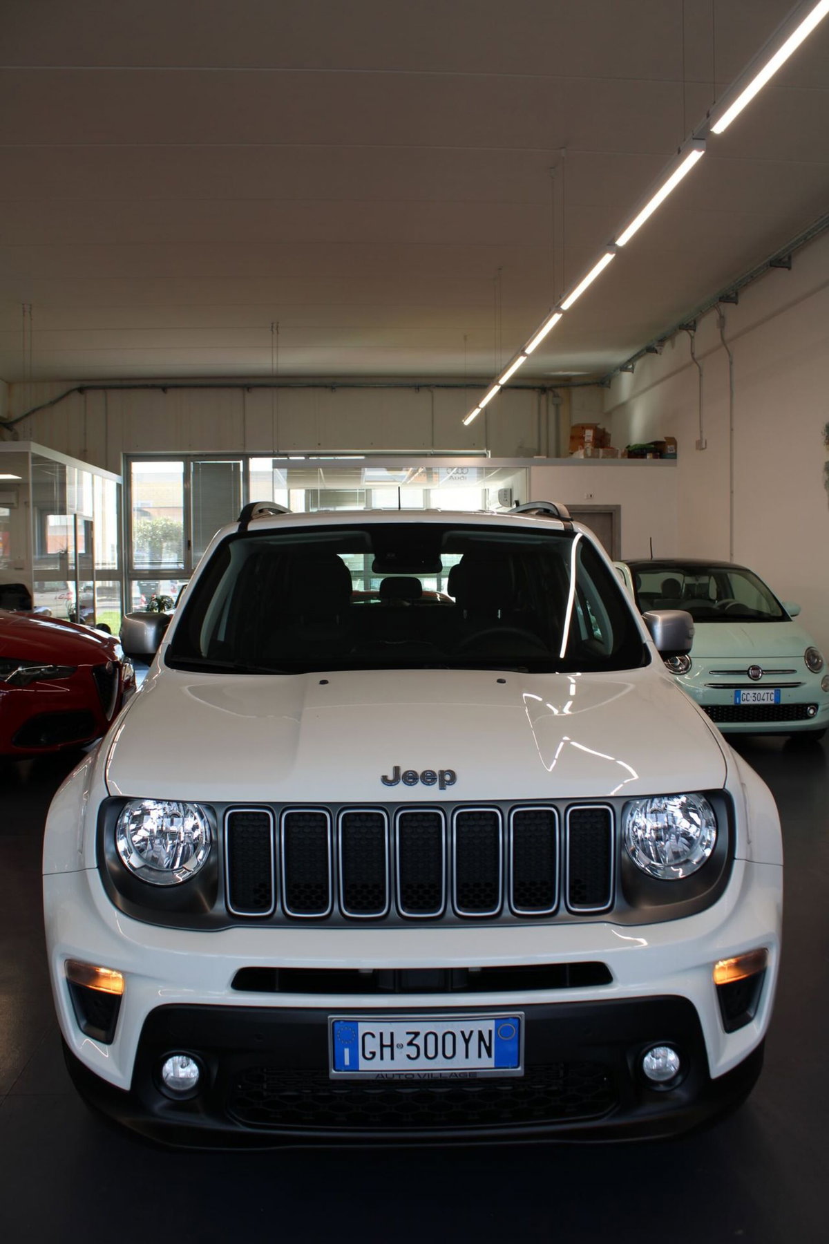 Jeep Renegade 1.3 T4 190CV PHEV 4xe AT6 Limited (2)