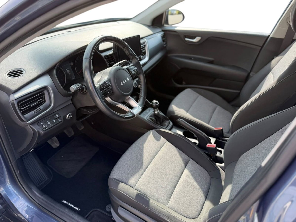 Kia Stonic 1.2 mpi Style gpl 82cv (11)