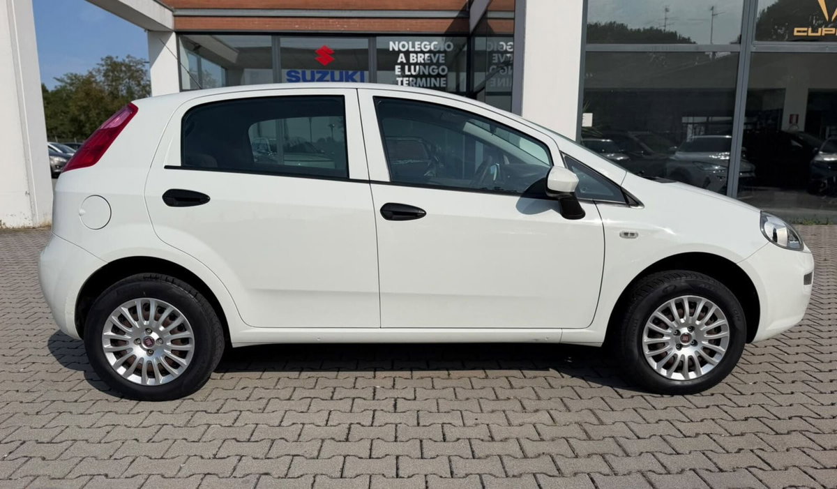 Fiat Punto 1.4 8V 5 porte Natural Power Lounge (4)