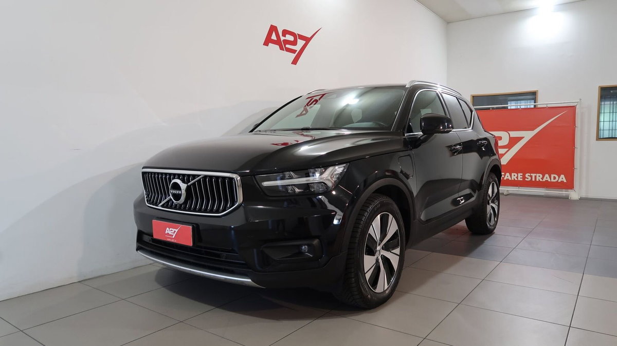 Volvo XC40 T4 Recharge Plug-in Hybrid Inscription Expression (14)