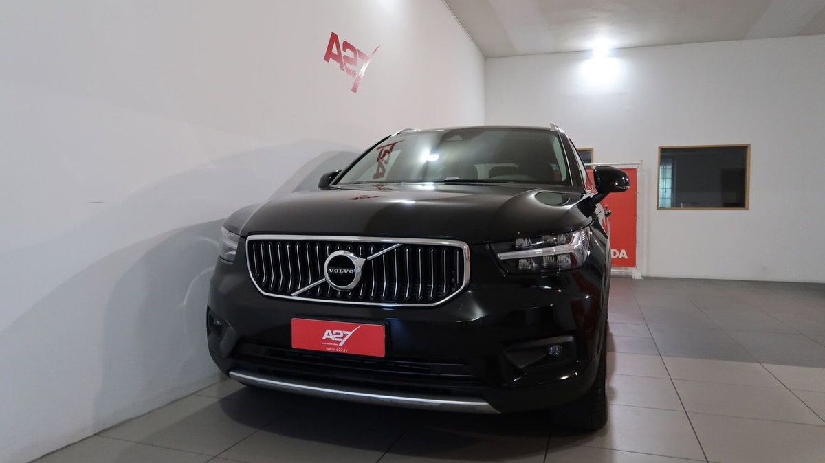 Volvo XC40 T4 Recharge Plug-in Hybrid Inscription Expression (15)