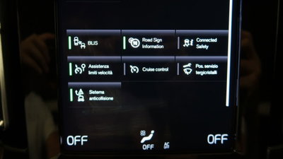 Volvo XC40 T4 Recharge Plug-in Hybrid Inscription Expression (18)