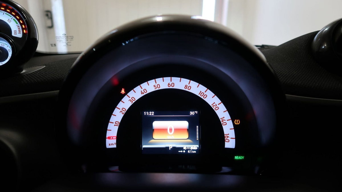 smart Fortwo EQ Passion Nightsky (17)
