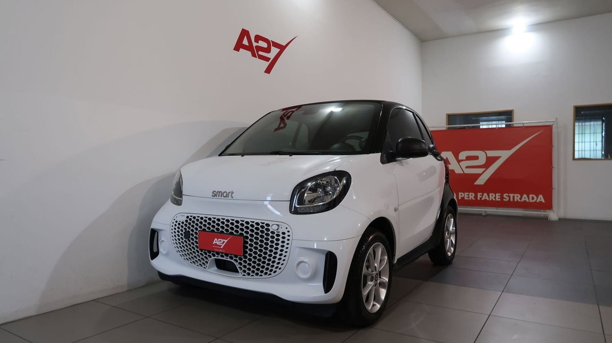 smart Fortwo EQ Passion Nightsky (20)