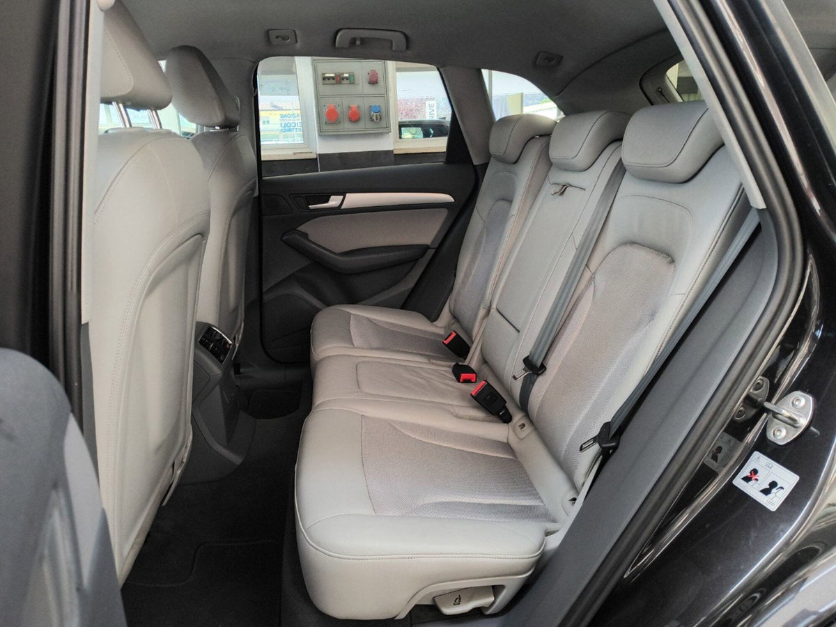 Audi Q5 2.0 TDI 190 CV clean diesel quattro Advanced Plus (11)