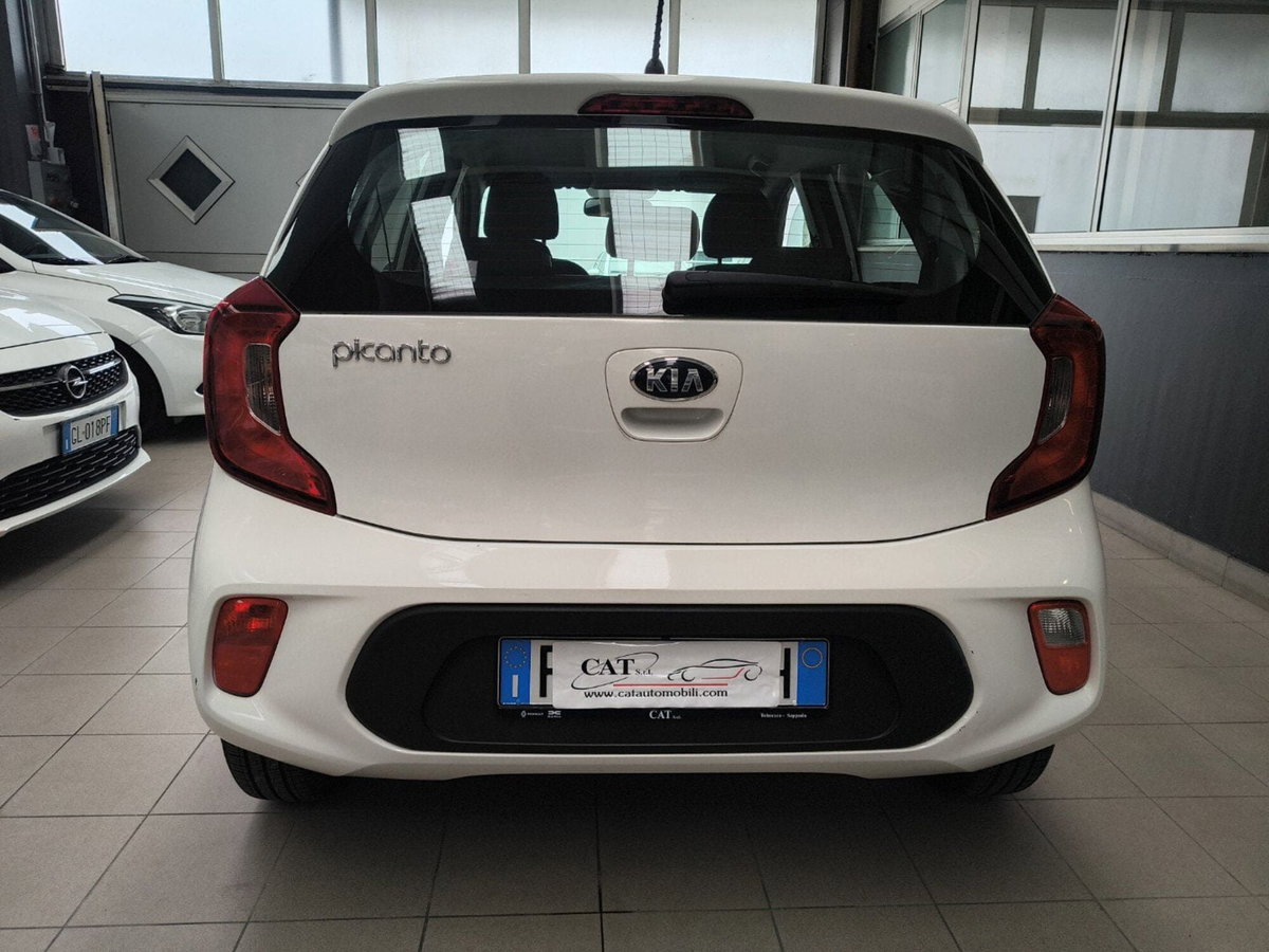 Kia Picanto 1.0 12V 5 porte Active (7)