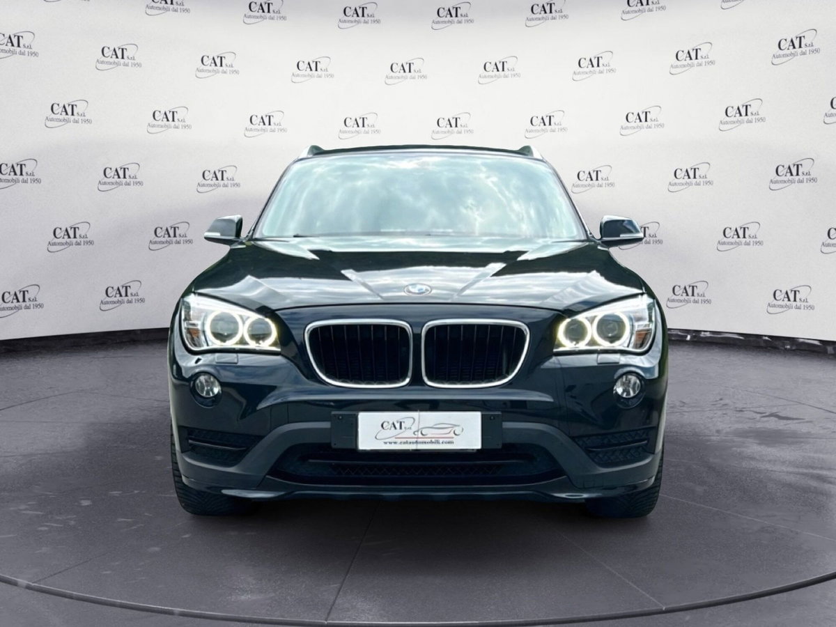 BMW X1 xDrive18d Sport (2)