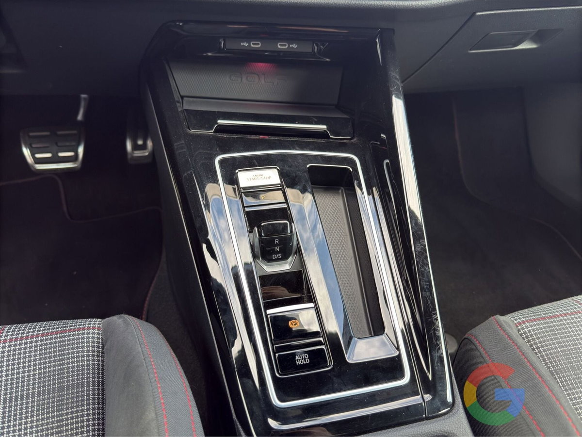Volkswagen Golf 2.0 TSI GTI DSG (11)