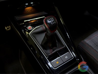 Volkswagen Golf 2.0 TSI GTI (11)
