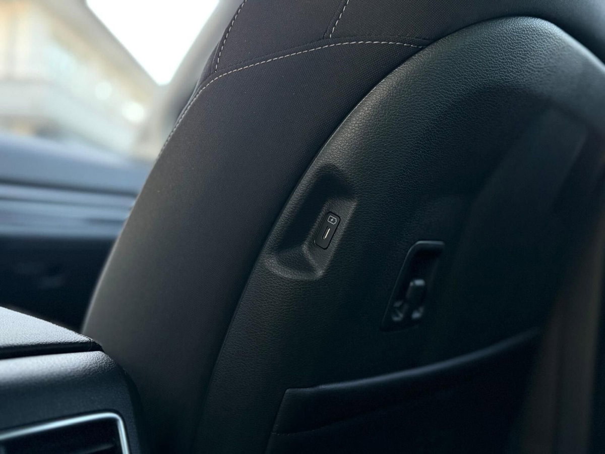 Kia Sportage 1.6 t-gdi Gpl Business mt (14)