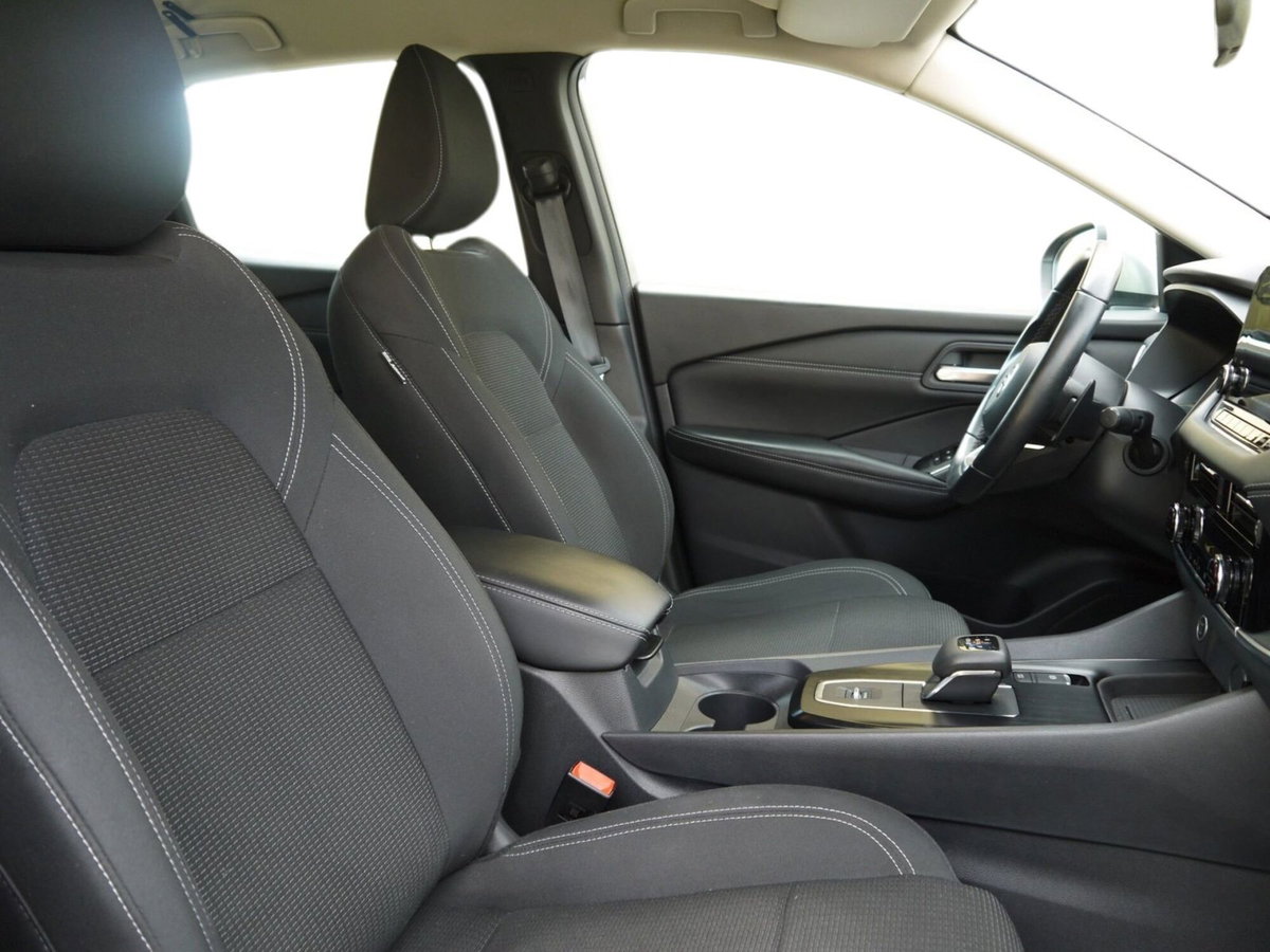 Nissan Qashqai 1.3 mhev Business 2wd 158cv xtronic (12)