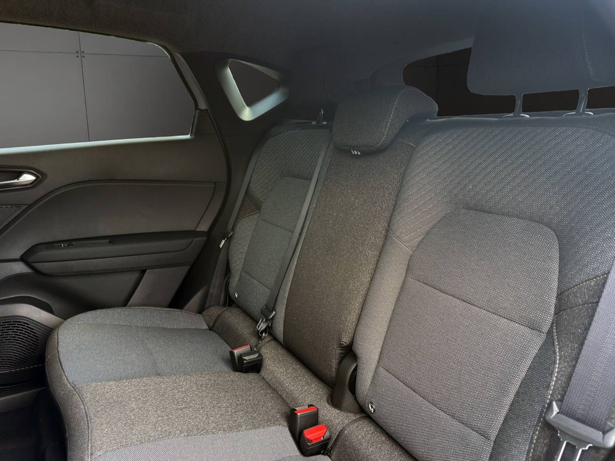 Renault Captur 1.2 eco-g Techno 120cv (19)