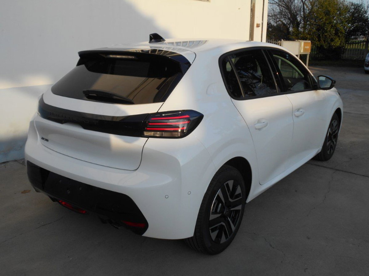 Peugeot 208 PureTech 100 Stop&Start 5 porte Allure (16)