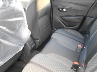 Peugeot 208 PureTech 100 Stop&Start 5 porte Allure (17)