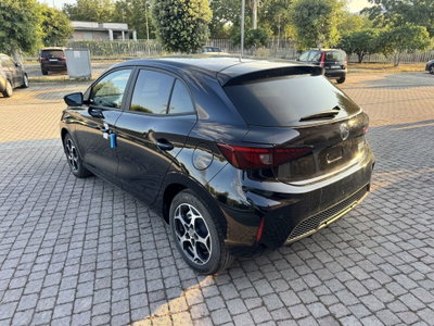 Mg MG3 1.5 hybrid+ Luxury auto (4)