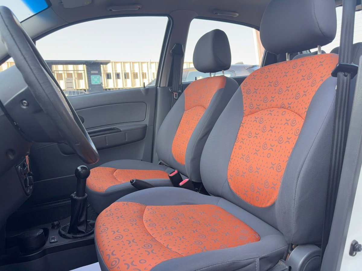 Chevrolet Matiz 800 SE Chic (10)