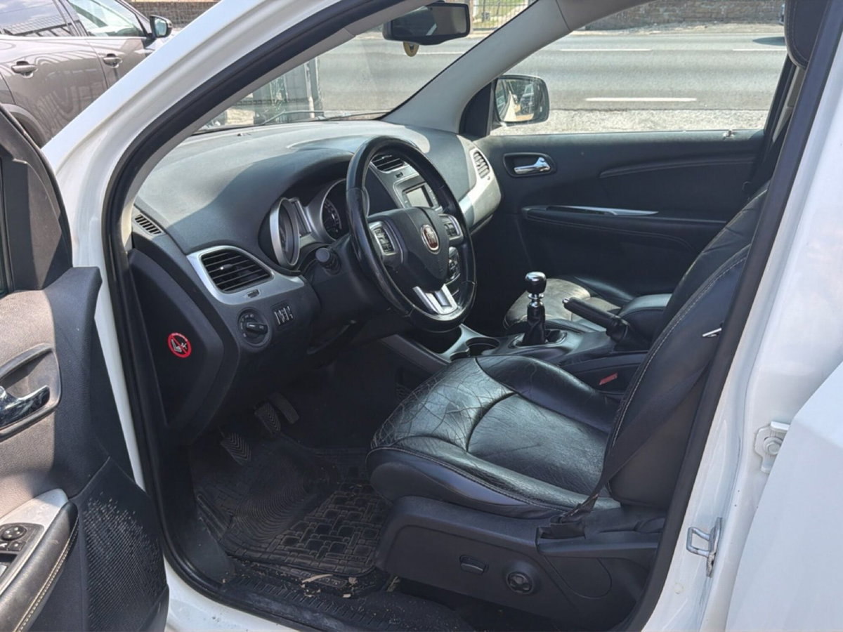 Fiat Freemont 2.0 Multijet 170 CV (10)