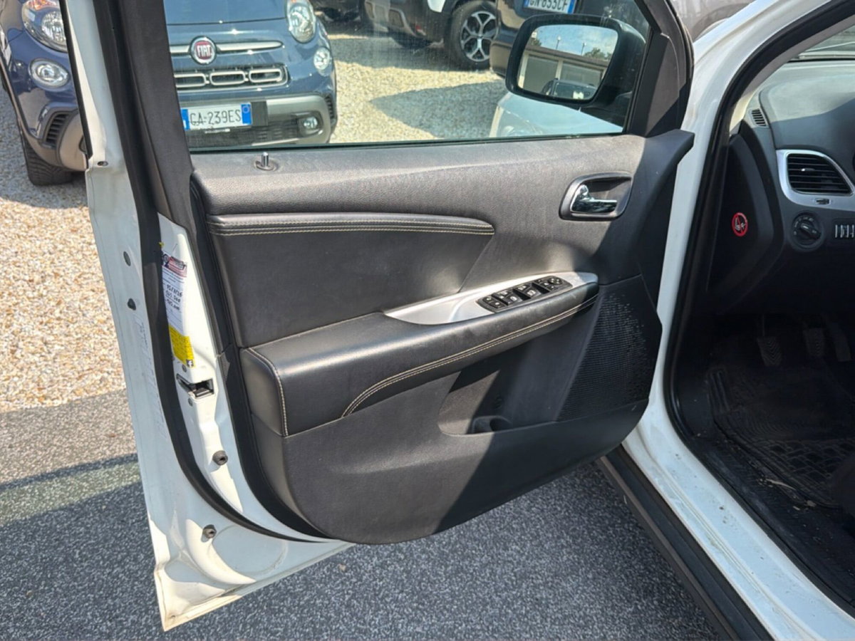 Fiat Freemont 2.0 Multijet 170 CV (17)