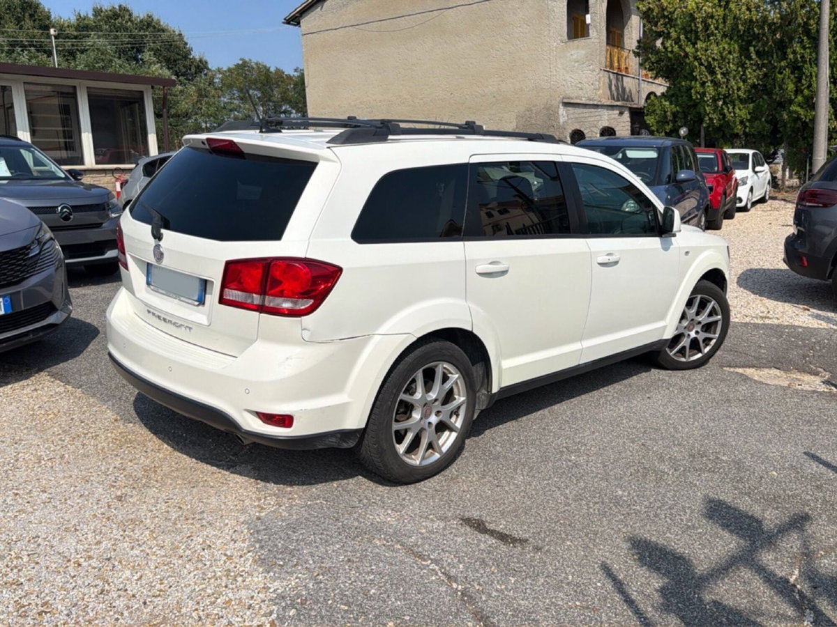Fiat Freemont 2.0 Multijet 170 CV (5)