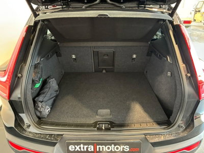 Volvo XC40 T3 Momentum Pro (15)