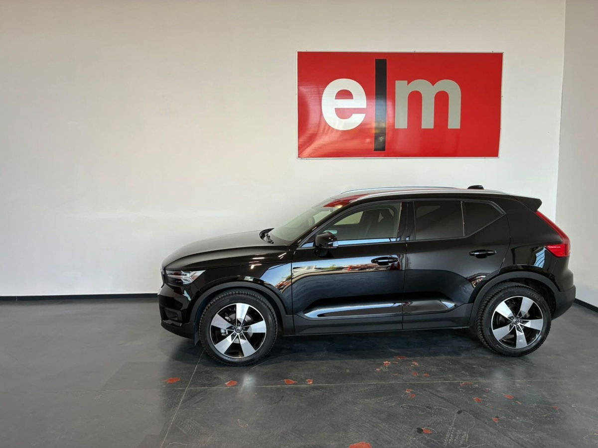 Volvo XC40 T3 Momentum Pro (7)