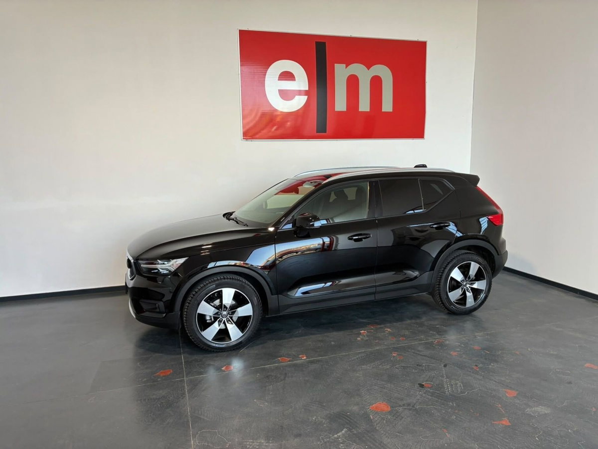 Volvo XC40 T3 Momentum Pro (8)