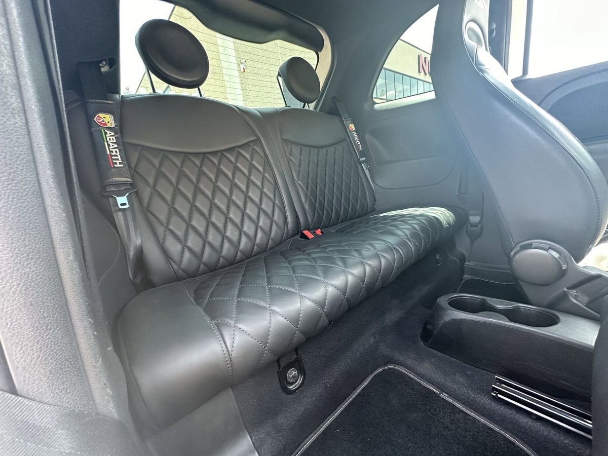 Abarth 595 595 1.4 Turbo T-Jet 165 CV Turismo (14)