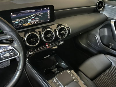 Mercedes-Benz Classe A 180 d Automatic Executive (15)