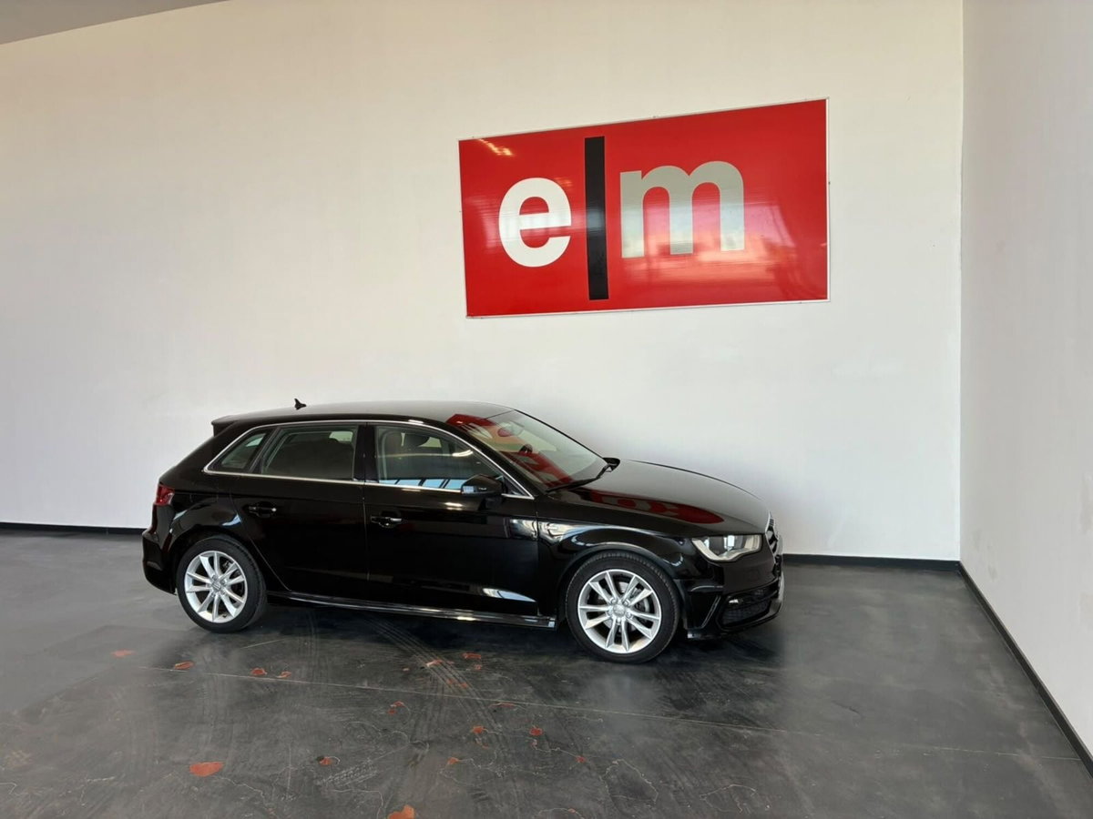 Audi A3 1.6 TDI S tronic Business (9)