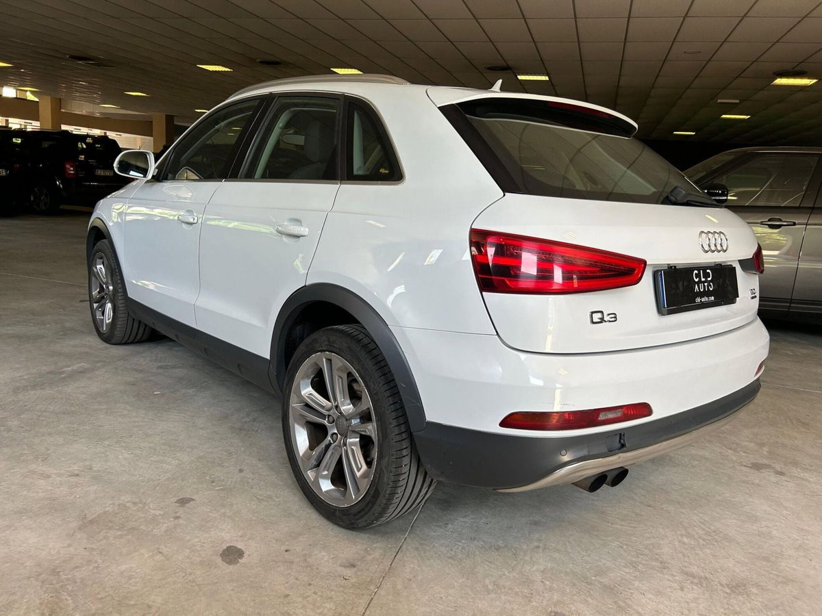 Audi Q3 2.0 TDI (5)