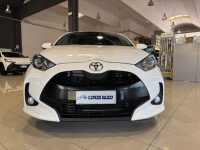 Toyota Yaris 1.0 5 porte Active (18)
