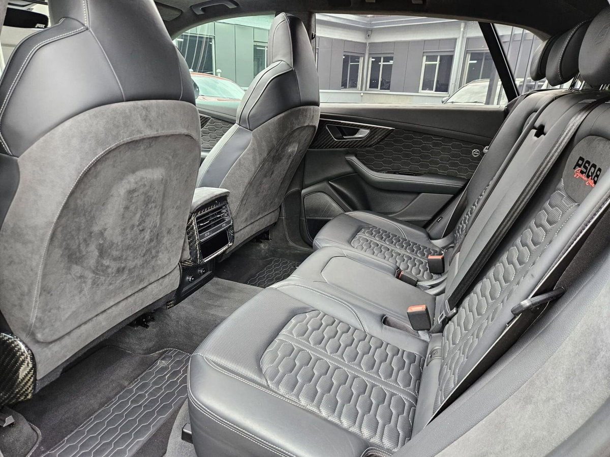 Audi RS Q8 Q8 4.0 mhev quattro tiptronic (11)