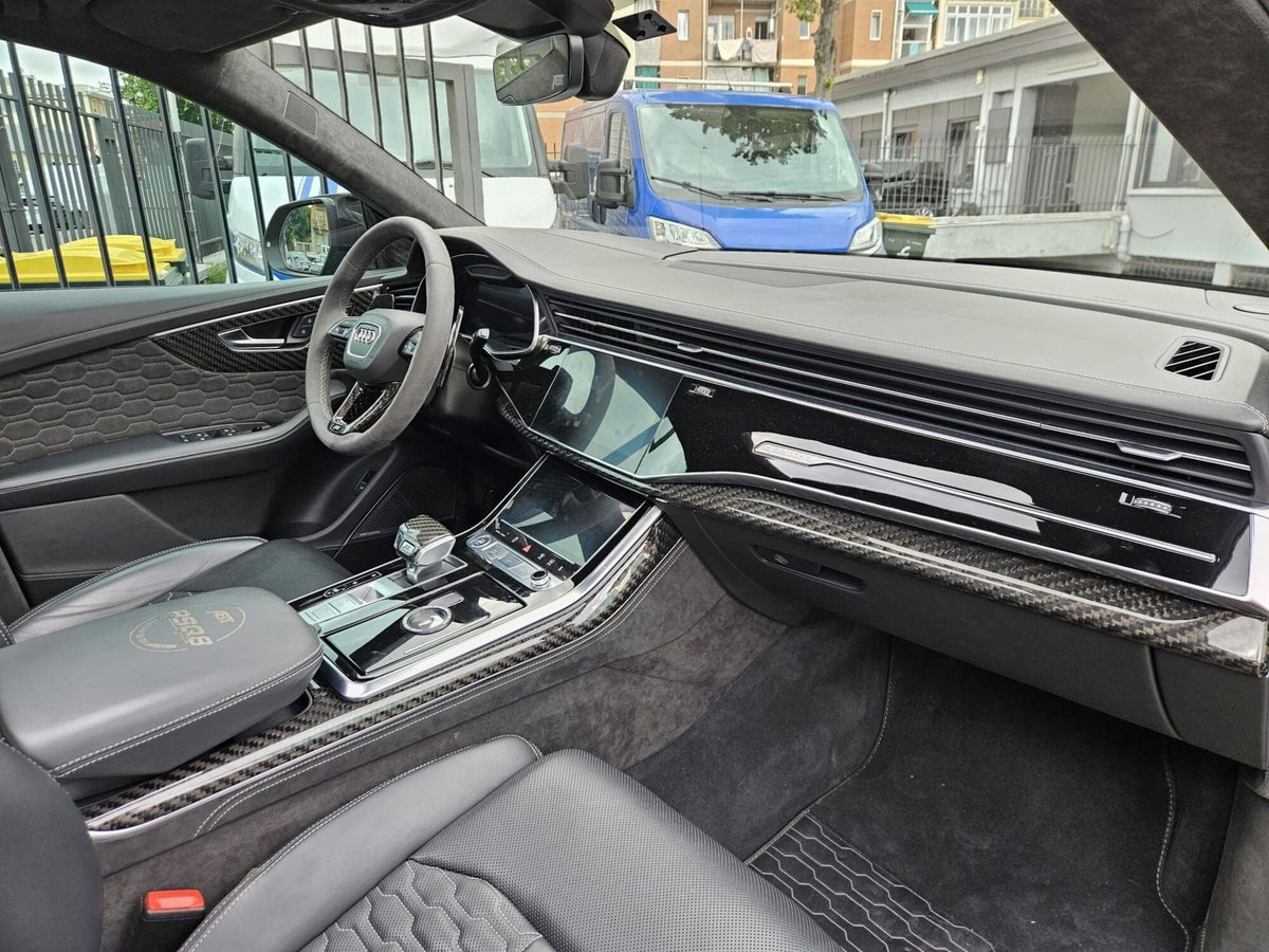 Audi RS Q8 Q8 4.0 mhev quattro tiptronic (15)