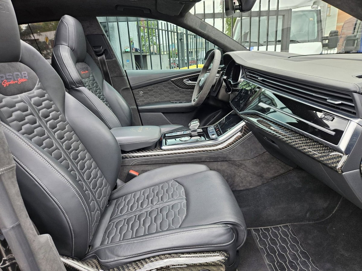 Audi RS Q8 Q8 4.0 mhev quattro tiptronic (16)
