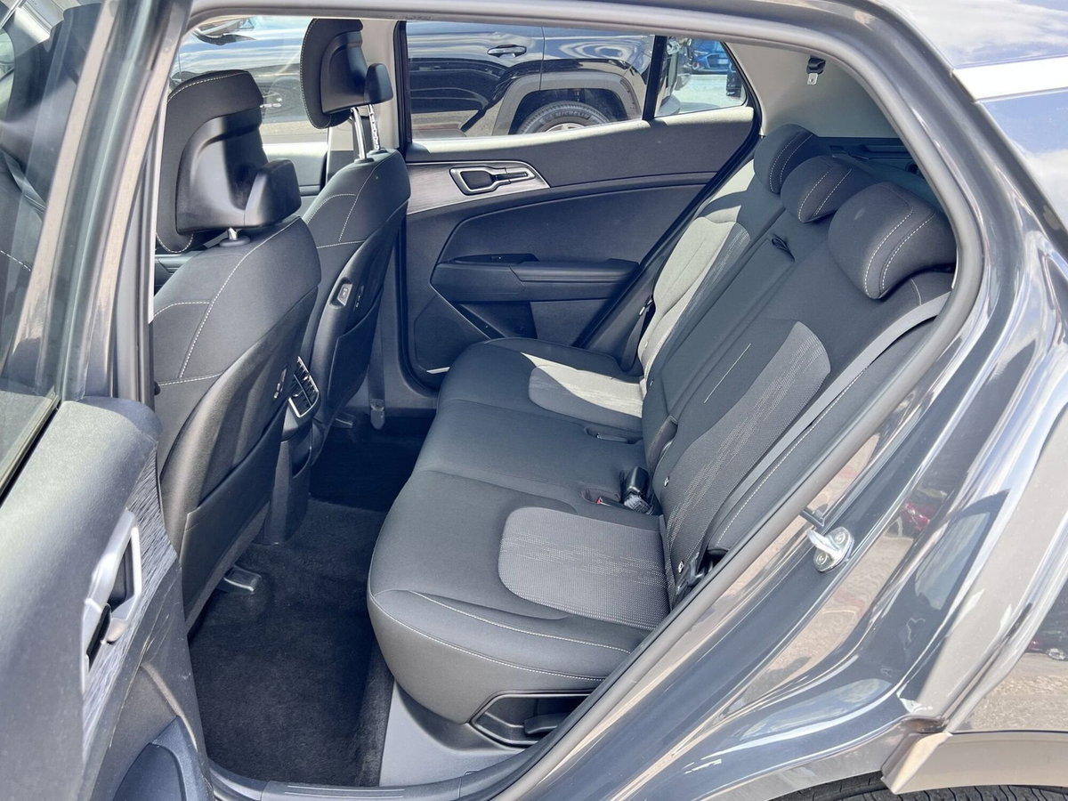 Kia Sportage 1.6 TGDi MHEV Style (6)