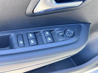 Peugeot 208 PureTech 100 Stop&Start EAT8 5 porte Allure Pack (10)