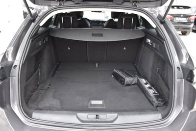 Peugeot 308 SW 1.5 bluehdi Allure s&s 130cv eat8 (16)