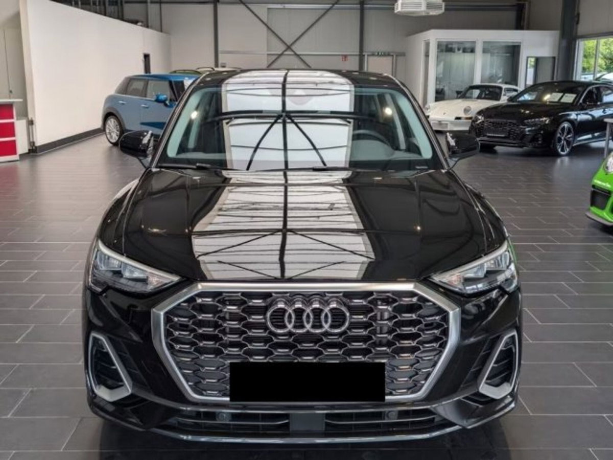 Audi Q3 Sportback 35 TDI quattro S tronic S line edition (3)
