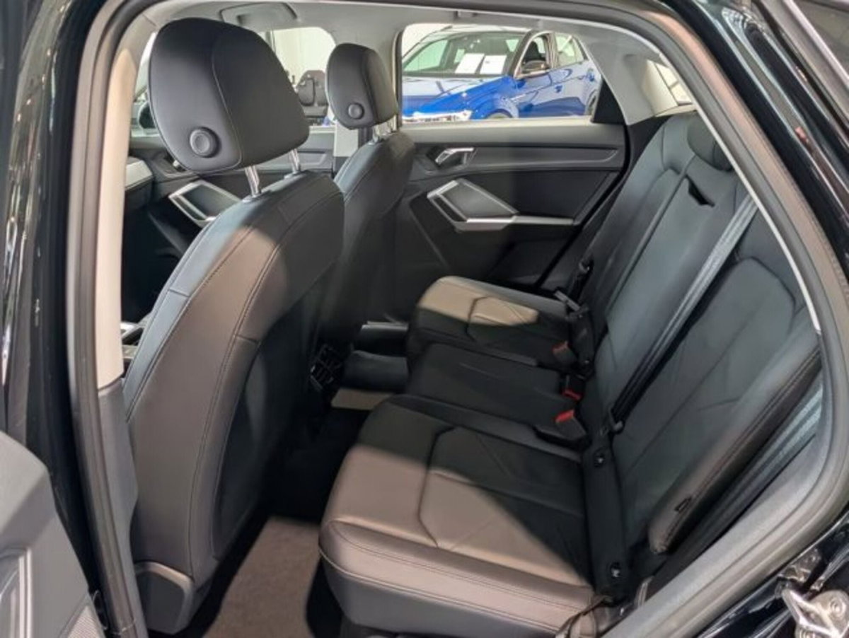 Audi Q3 Sportback 35 TDI quattro S tronic S line edition (9)