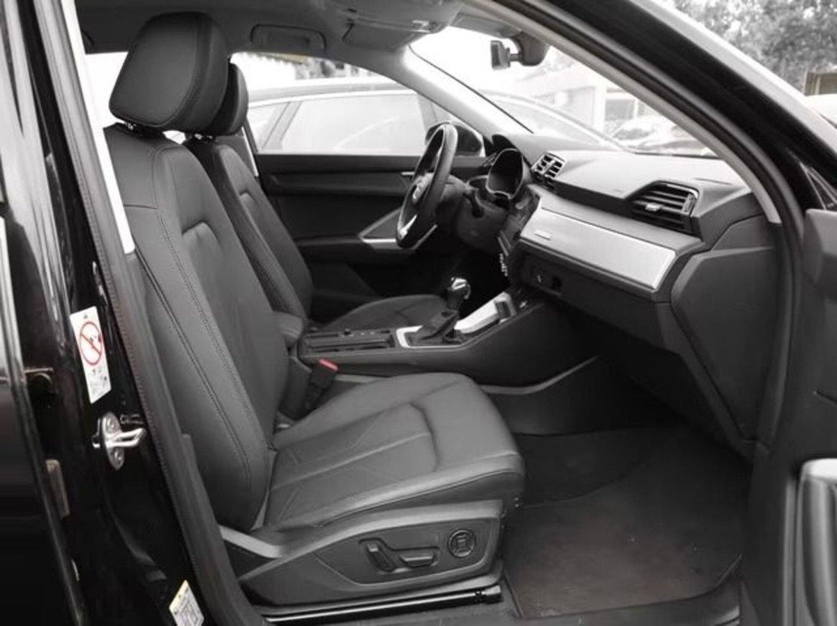 Audi Q3 Sportback 35 TDI quattro S tronic S line edition (3)