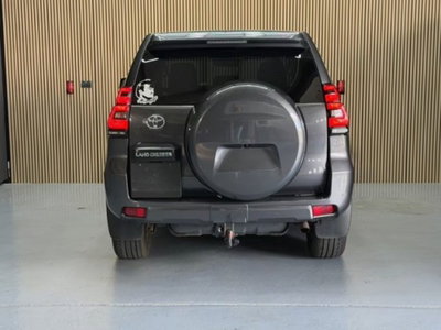 Toyota Land Cruiser 2.8 D4-D 3 porte Lounge (8)