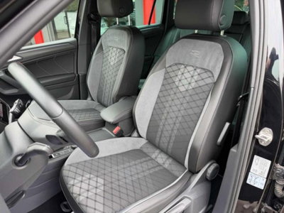 Volkswagen Tiguan Allspace 2.0 TDI 200 CV SCR DSG 4MOTION R-Line (11)
