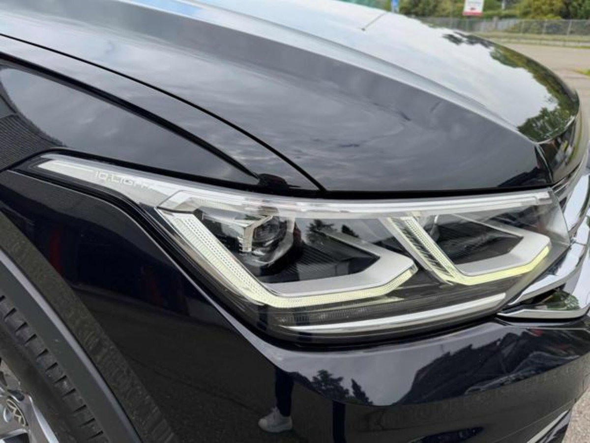 Volkswagen Tiguan Allspace 2.0 TDI 200 CV SCR DSG 4MOTION R-Line (19)