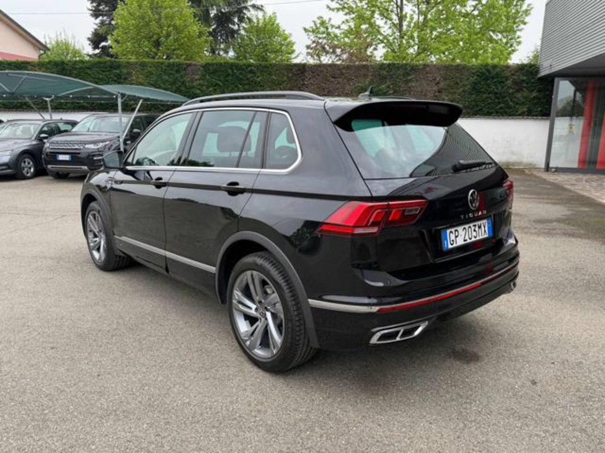 Volkswagen Tiguan Allspace 2.0 TDI 200 CV SCR DSG 4MOTION R-Line (6)