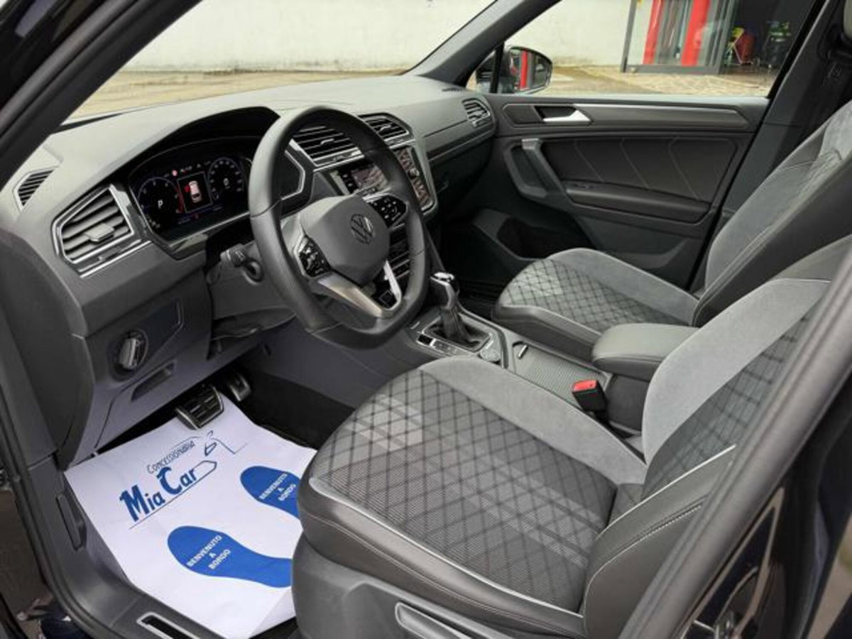 Volkswagen Tiguan Allspace 2.0 TDI 200 CV SCR DSG 4MOTION R-Line (9)
